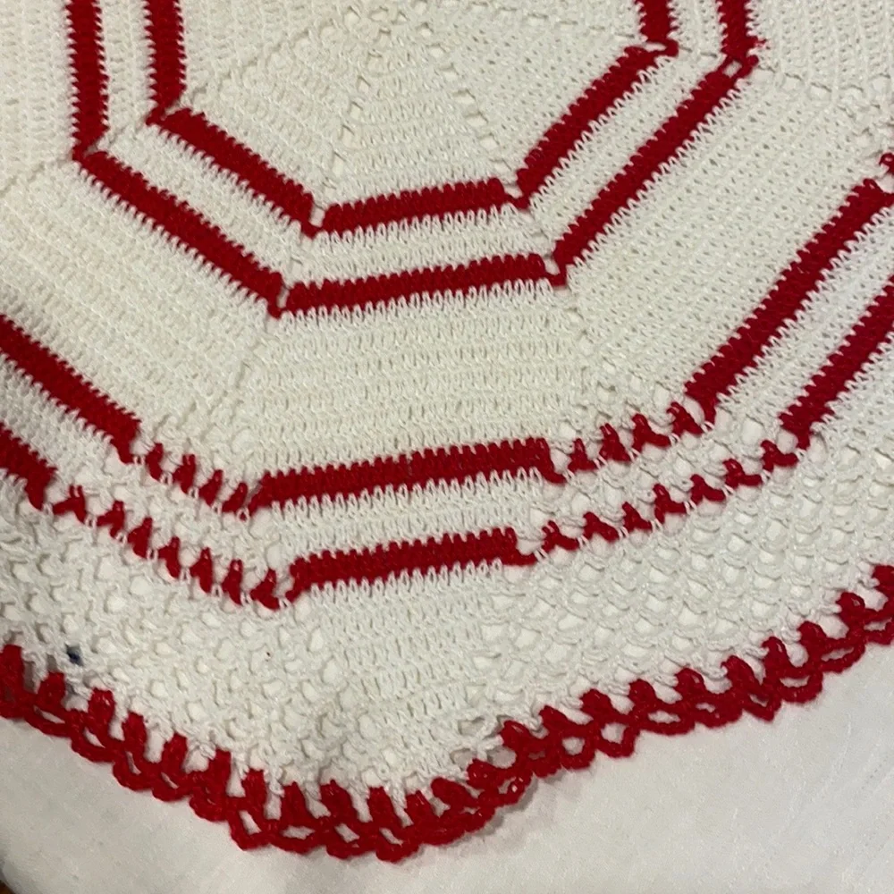 Crochet Doilies -Set of 2 - Picture 4 of 5